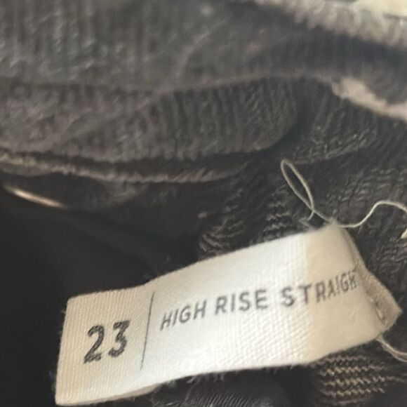PacSun Women’s High Rise Straight Raining Daisy Jeans! - Picture 10 of 13